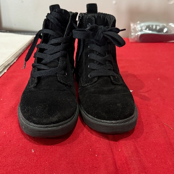 Zodiac Black Lace Up Boots - Picture 2 of 6